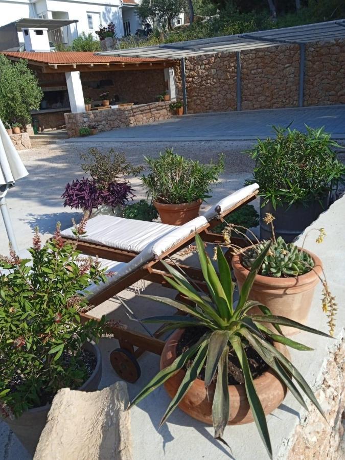 Apartmani Nila Sveta Nedelja  Zewnętrze zdjęcie