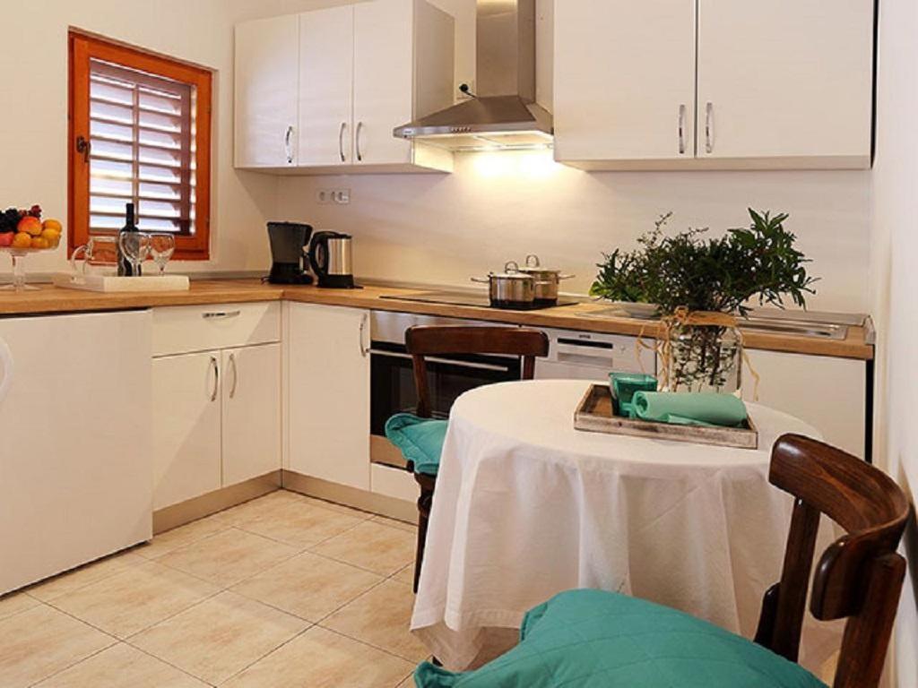 Apartmani Nila Sveta Nedelja  Pokój zdjęcie